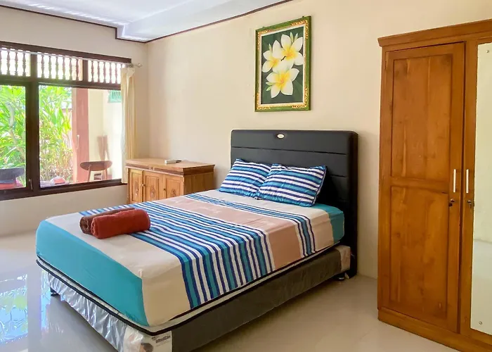 Raja Asri Mitra Reddoorz Hotel